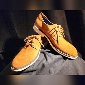 Cole Haan Tan suede Grand 360